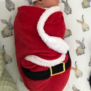 Santa suit swaddler 🎅🏻